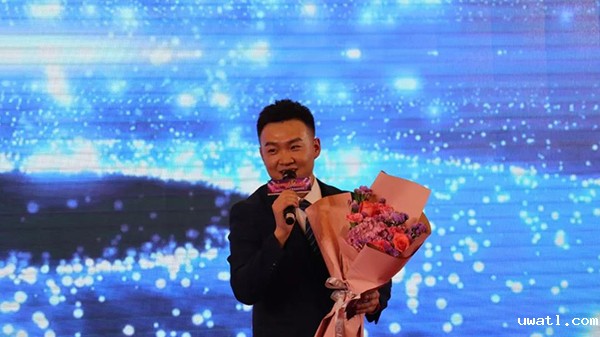 青春与活力尽情绽放 青春与活力尽情绽放