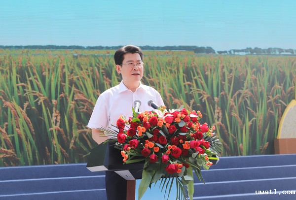 萍乡市委副书记、市长刘烁致辞 萍乡市委副书记、市长刘烁致辞