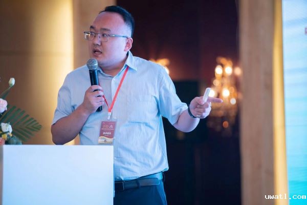 1695449333988488.jpg 点点电脑营销副总周蓝舰作《产业大脑+未来农场的模式探索》专题报告.jpg